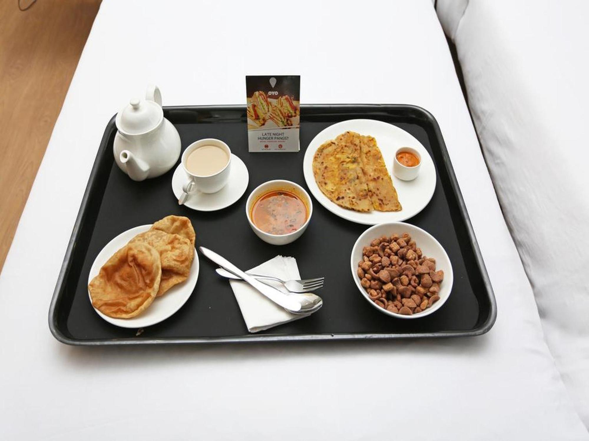 Mehra Residency At The Airport Hotel New Delhi Eksteriør billede